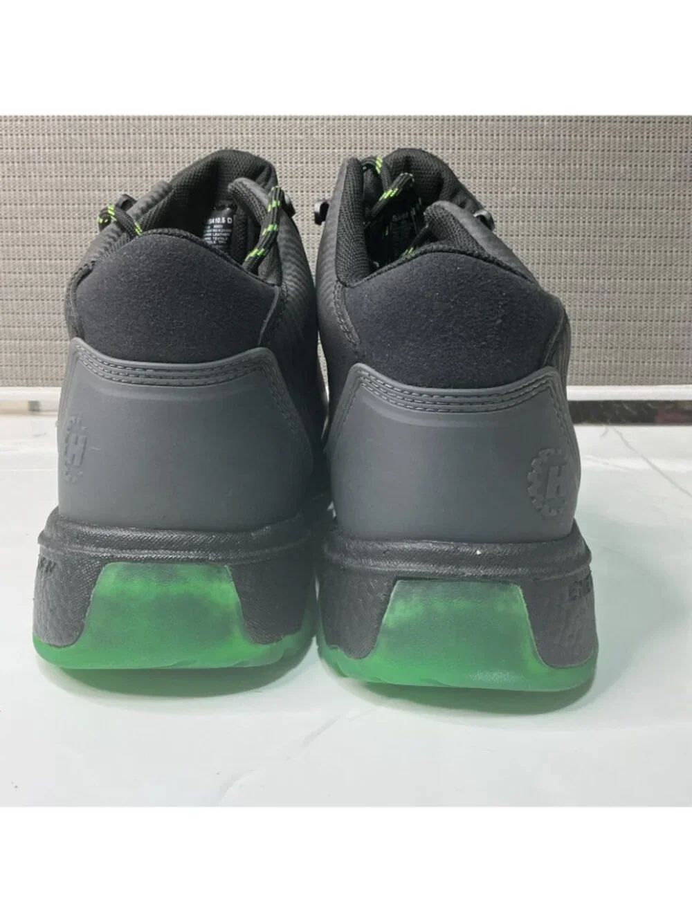 Hytest FootRests 2.0 Safety Work Shoes Black Green Nano Toe Men's Size 10.5D